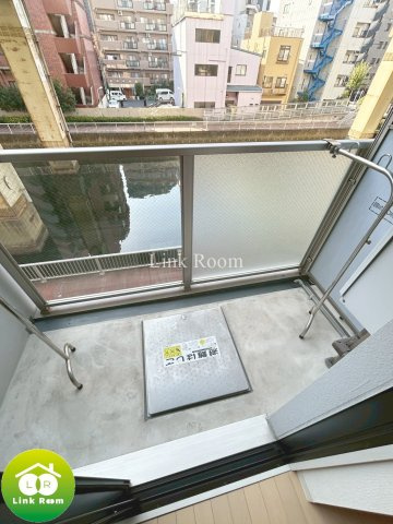 ウィステリア両国(両国4丁目)のバルコニー