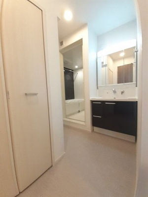 【洗面所】 | リバーサイド塚脇Ｃ