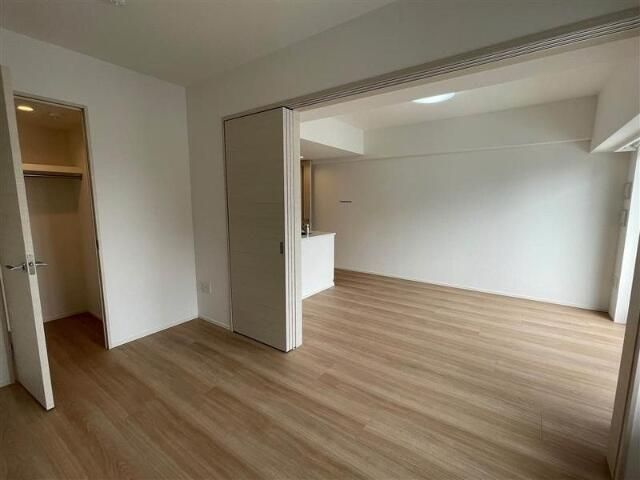 メイクス東向島Ⅱの居間・リビング