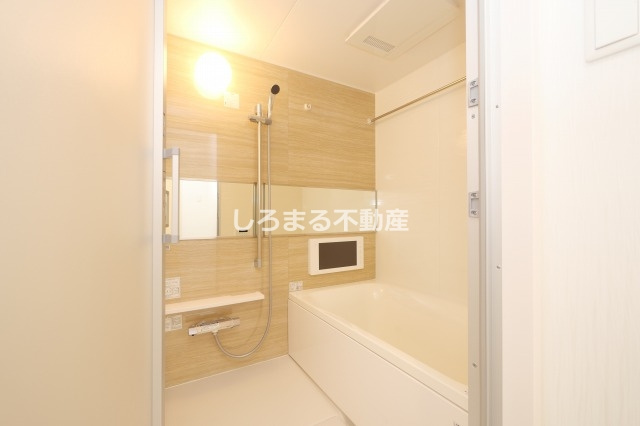 プレジオ九条の浴室