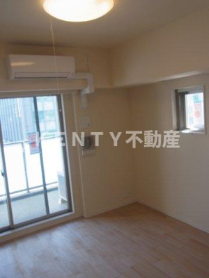 【居間・リビング】 | エルシア五反田 | ゆったり過ごせるリビングです