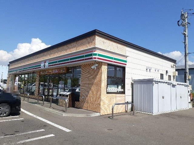 Ｐｒｅｃｉｏｕｓ　ＭａｎｏｒⅡの周辺|セブンイレブンまで750m