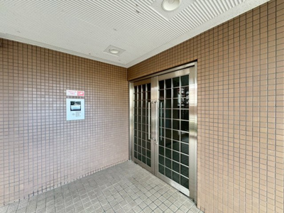 【エントランス】 | プレスティージ北の岡