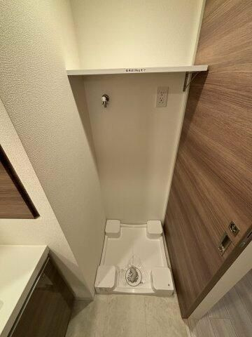 ミリアレジデンス根岸柳通りの洗面所