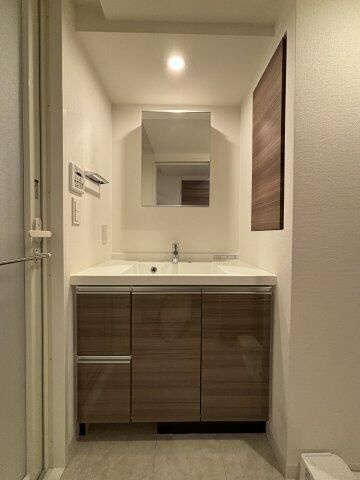 ミリアレジデンス根岸柳通りの洗面所