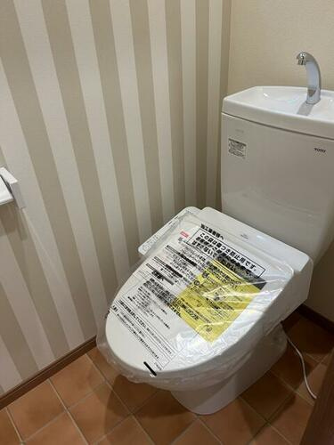 藤田町4丁目　未入居一戸建てのトイレ|温水洗浄便座
■物件内覧・資金計画相談・住宅ローン相談、リフォーム相談、お問合せ受付中■
※当日・翌日のご内覧、ご相談はお電話でのお問合せがスムーズです！