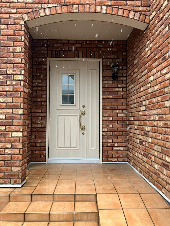 渋沢戸建のエントランス