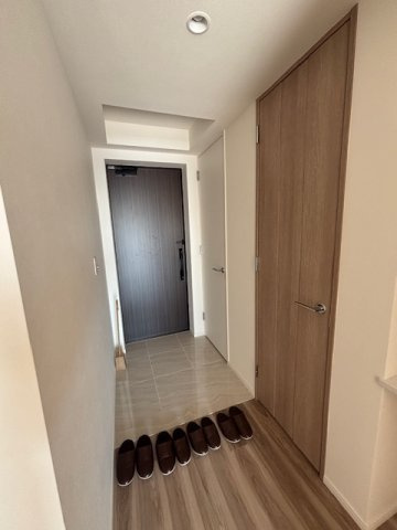 【玄関】