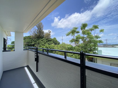 【バルコニー】 | 那覇市識名（全2棟）A号棟 | ※同仕様写真です