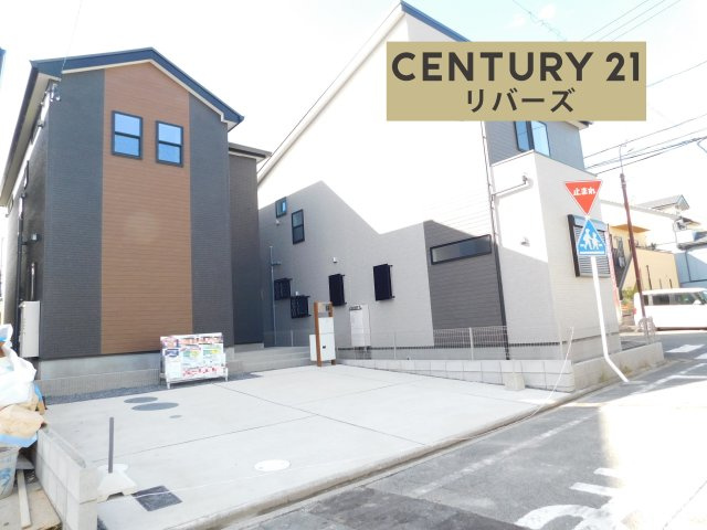 清須市西枇杷島町古城１丁目の新築一戸建の前面道路含む現地写真|◇２号棟◇　　いつでもご案内出来ます♪（お問合せ当日、平日、水曜、夜間でもＯＫ）　敷地４０．７７坪！　駐車らくらく並列２台ＯＫ！　宅配ＢＯＸ完備！　南に庭付き♪　収納豊富なプラン！