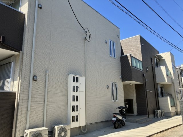 アヴァンティ小平