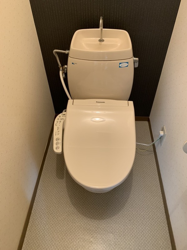 ソフィア清水A棟のトイレ