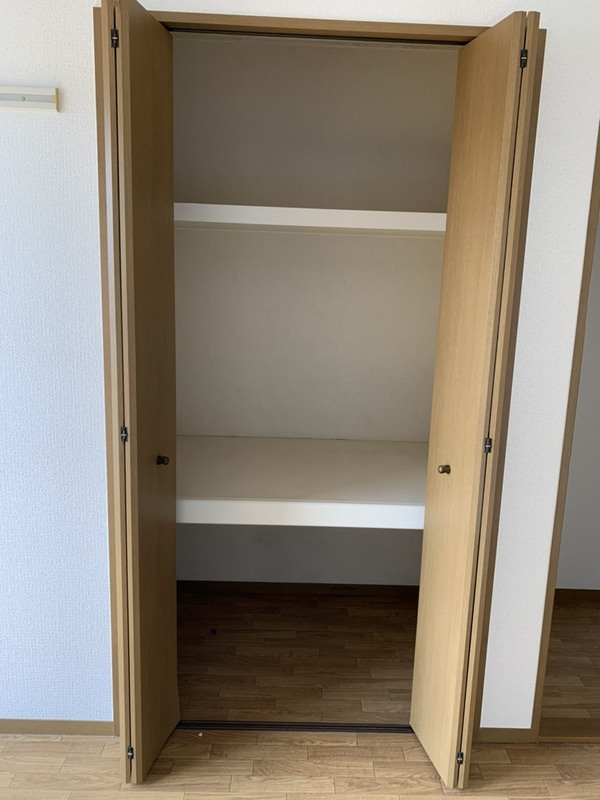 ソフィア清水A棟の収納