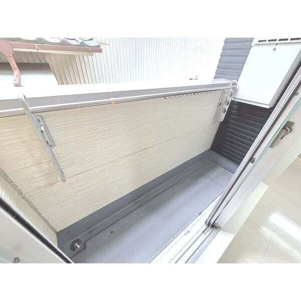 ネオコーポ内田橋　名古屋市賃貸　仲介手数料無料のバルコニー