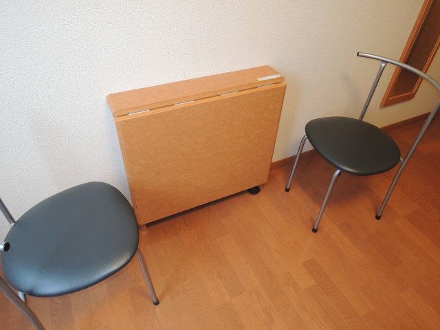 レオパレスフィオーレ月寒のその他