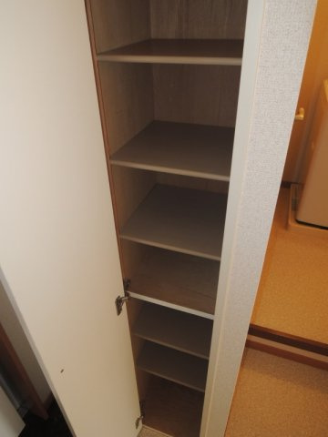 レオパレスフィオーレ月寒の内装