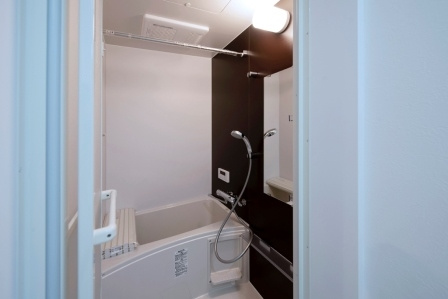 ヴァンベール岡崎の浴室|写真は同型のイメージ写真です。