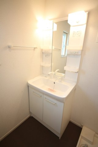 ラフィナートDの独立洗面台