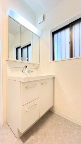 荻野4丁目の独立洗面台|独立洗面台