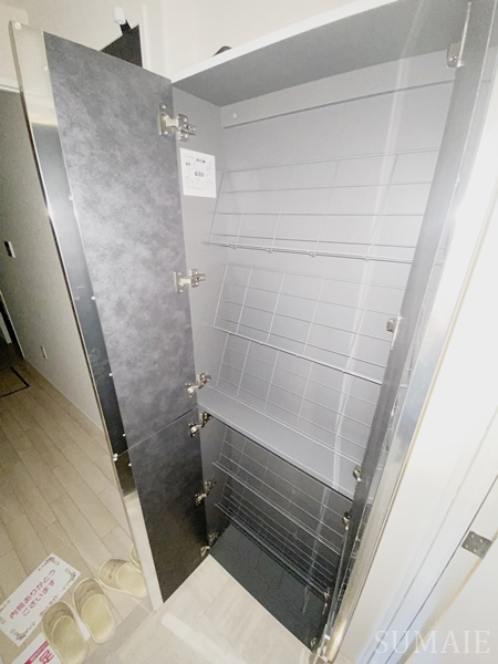 ピーニャ市川の収納|シューズBox☆