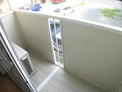 【バルコニー】 | ヴィレッジフィールド彩