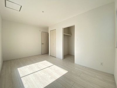 【洋室】 | 那覇市識名（全2棟）B号棟 | ※同仕様写真です