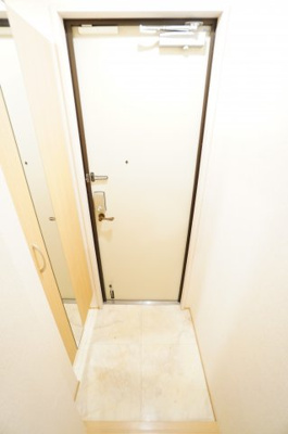 【玄関】 | ファミールハイム A棟 | ※同物件・同タイプの写真です。