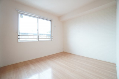 【寝室】 | ファミールハイム A棟 | ※同物件・同タイプの写真です。