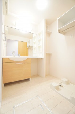 【洗面所】 | ファミールハイム A棟 | ※同物件・同タイプの写真です。