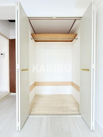 JMRレジデンス新大阪(旧メロディハイム新大阪)の収納