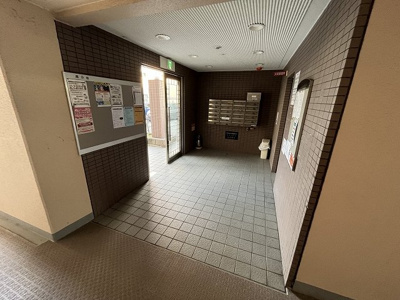 【ロビー】 | カーサ　ソレアード | 毎日通るロビーはこのようになっています