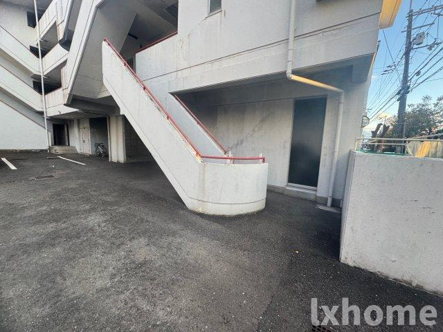パロス沢良宜の駐車場