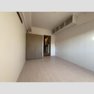 加島ハイツの居間・リビング