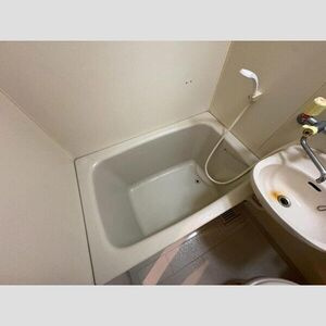 加島ハイツの浴室