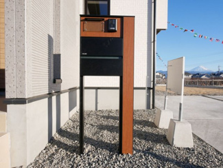 【収納】 | 甲斐市篠原 オール電化新築全3棟 3号棟 長期優良住宅 車並列3台 | 【建物施工例】