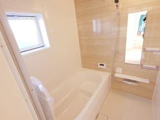 【浴室】 | 甲斐市篠原 オール電化新築全3棟 3号棟 長期優良住宅 車並列3台 | 【建物施工例】