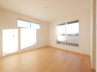 【居間・リビング】 | 甲斐市篠原 オール電化新築全3棟 3号棟 長期優良住宅 車並列3台 | 【建物施工例】