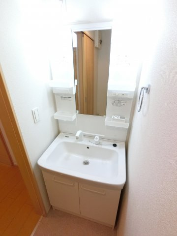 【独立洗面台】