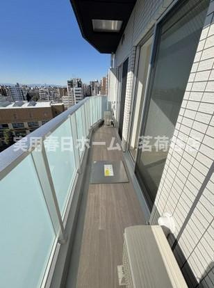 【バルコニー】