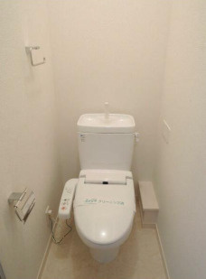 【トイレ】 | フローラ松が丘 | 温水洗浄便座。