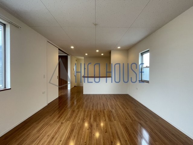 霞ヶ関サイコロの居間・リビング