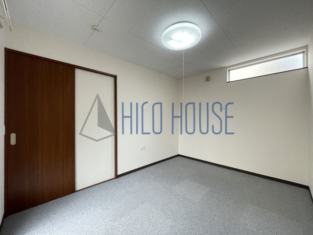 霞ヶ関サイコロの寝室