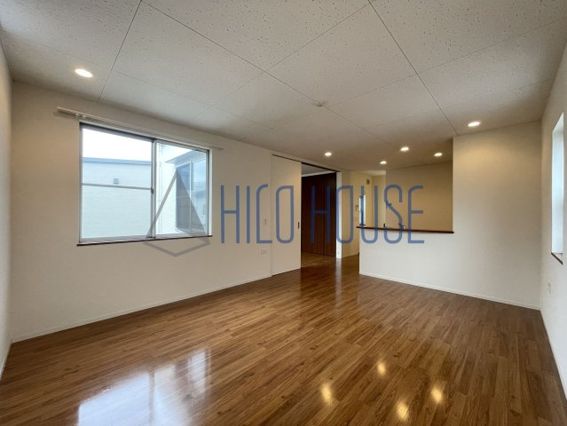 霞ヶ関サイコロの居間・リビング