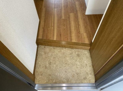 【玄関】 | ラ・フロレスタ壱番館 | 別部屋参考写真