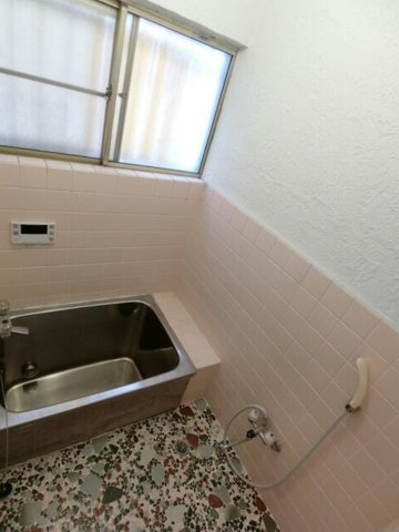 中古戸建　松戸市小金原2丁目の浴室