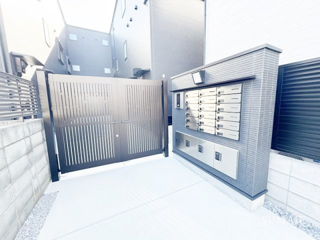 マーレ十条のエントランス|エントランスです