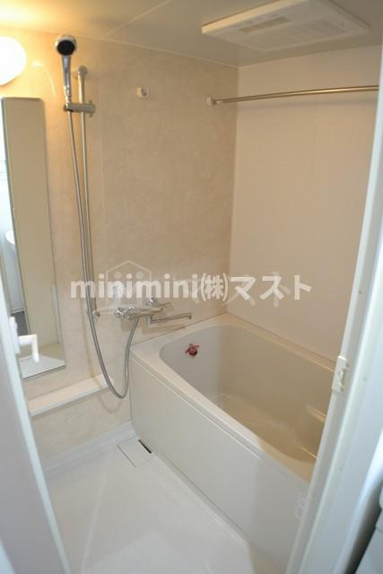 セイワパレス京町堀の浴室