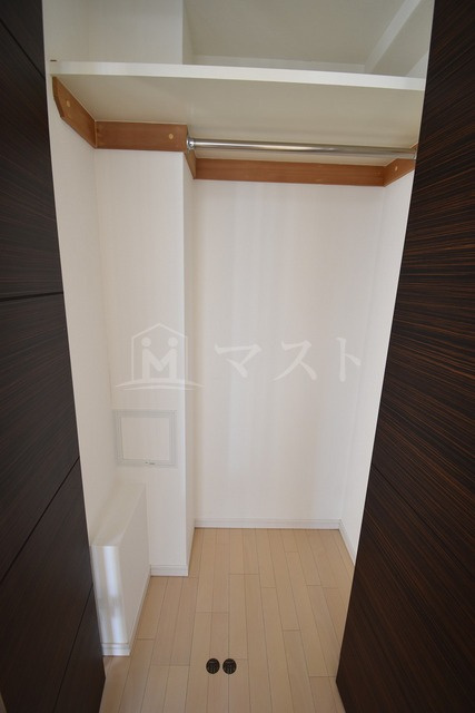 プライムアーバン堺筋本町の収納