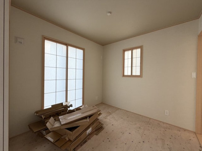 【居間・リビング】 | 八重瀬町安里（全3棟）C号棟 | ※同仕様写真です