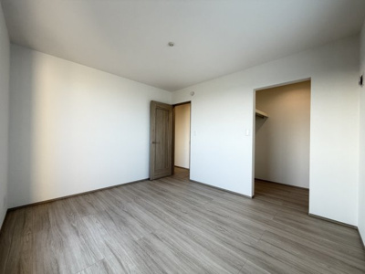 【洋室】 | 八重瀬町安里（全3棟）C号棟 | ※同仕様写真です